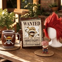Anime poklon paket: Luffy kasica + One Piece šalica + crvena cosplay perika + Jujutsu Kaisen figura 1