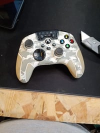 Žičani gamepad Turtle Beach Recon, arktički maskirni uzorak — za dijelove / popravak: lijevi joystick ima drift (stanje: vidi 2. sliku) 2