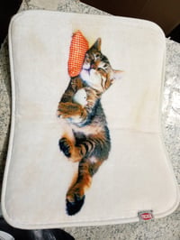 Trixie Nani ležaj za mačke i male pse, 40x30 cm, sivi pliš, s protukliznim dnom, punjenje od pjene, odgovara i za transportere 2