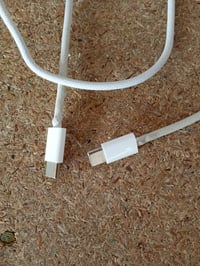 Cablu de încărcare împletit Apple USB-C de 60W, 1 m - compatibil cu iPhone, iPad, MacBook — cablu deteriorat la conectori (stare: vezi a 2-a imagine) 3