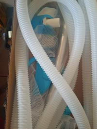 Intex Deluxe Pool Maintenance Kit 28003 medencetisztító készlet 5 részes, porszívófejjel, kefével és tömlővel, használt állapot 5