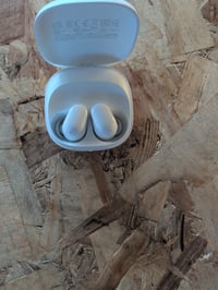 Căști Xiaomi Redmi Buds 6 Play True Wireless Bluetooth 5.4 cu carcasă de încărcare, autonomie 7,5+36 ore, alb - utilizat 3