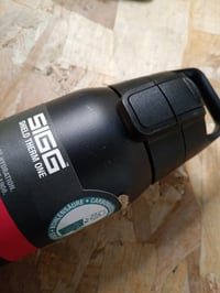 SIGG Shield Therm One termos boca, crna, 0,75 l, za gazirana pića, nehrđajući čelik — ogrebotine na poklopcu (stanje: vidi 2. sliku) 3
