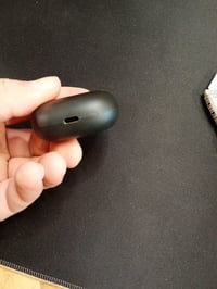 Bezdrôtové slúchadlá Xiaomi Redmi Buds 8 Lite, ANC — chybné, na náhradné diely: bez nabíjacieho kábla, nefunkčné (stav: pozri 2. obrázok) 4