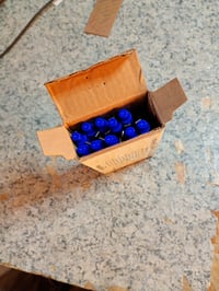 Amazon Basics kemijska olovka na pritisak s mekanim hvatom, plava, tinta koja se ne razmazuje, pakiranje od 10 komada, za školu i ured 4