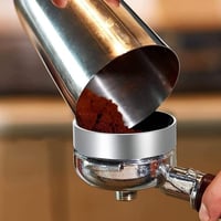 Tazzor 51 mm-es Kávéadagoló Gyűrű és Töltőtölcsér Baristáknak 6