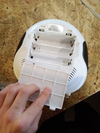 Aparat radio portabil cu CD TechniSat Viola CD-1 — defect, pentru piese: nu funcționează nici la rețea, nici pe baterii (stare: vezi a 2-a imagine) 5