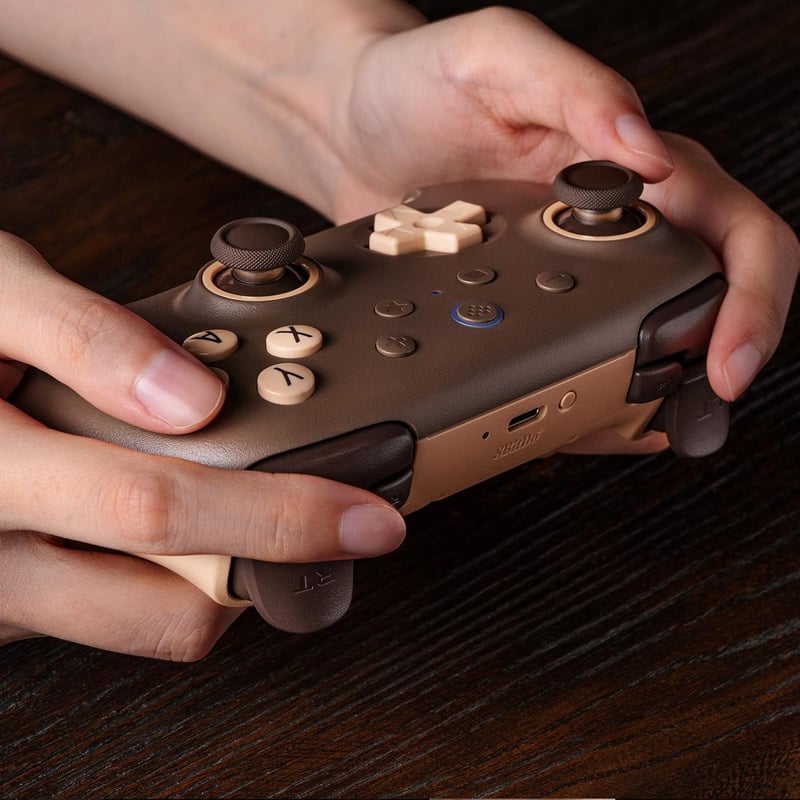 8bitdo Ultimate 2C Vezeték Nélküli Kontroller Windows PC és Android Eszközökhöz, Hall-Effekt Joystickkel, 1000 Hz-es Válaszidővel, Barna