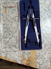 Compas profesional STAEDTLER 553 01 cu mecanism pe buton și adaptor universal — fără mine de rezervă (stare: vezi a 2-a imagine) 3