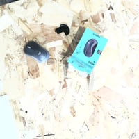 Logitech M185 bežični miš, sivi, 1000 DPI, USB — za dijelove / neispravno: nepotpun i ne uključuje se (stanje: vidi 2. sliku) 2