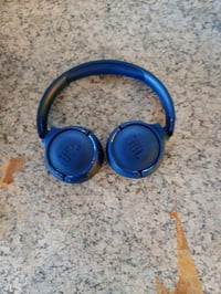 Căști wireless Bluetooth JBL Tune 520BT, albastru — defecte — defecte, pentru piese: nu se încarcă, nu funcționează (stare: vezi a 2-a imagine) 2