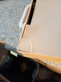 Décopatch EV002O papírmasé koffer dekoráláshoz, 14,5 x 36 x — hibás, részben működik: szakadás az egyik oldalon (állapot: lásd a 2. képet) 3