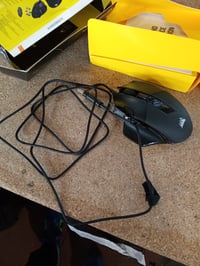 Corsair NIGHTSWORD RGB vezetékes gaming egér, FPS/MOBA, fekete, RGB világítás, állítható súly, ergonomikus kialakítás 2