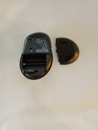 Mouse wireless Rapoo M500 Silent, butoane silențioase, 1600 DPI, design ergonomic, receptor nano USB, negru - utilizat 3