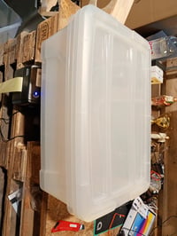 Iris Ohyama NTB-30 Kutija za odlaganje s poklopcem 30 L, srebrna, složiva, plastika bez BPA, s ručkama, sigurno zatvaranje, za spavaću sobu i ostalo — set od 2 komada 3