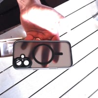 Nupcknn iPhone 16 MagSafe maskica tamnoplava, s 2 zaštitna kaljena stakla za privatnost i zaštitom za kameru, mat prozirna stražnja strana otporna na udarce, otporna na ogrebotine 2