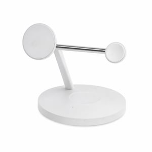 Belkin BoostCharge Pro 3-u-1 Qi2 bežična stanica za punjenje za iPhone, Apple Watch i — lagano korišteno (stanje: pogledajte 2. sliku)