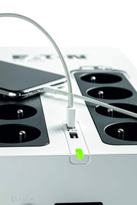 Záložný zdroj Eaton 3S 850 DIN, 850VA, 8x zásuvka DIN, 2x nabíjačka USB-A, prepäťová ochrana, tichá prevádzka, čierno-biely 3