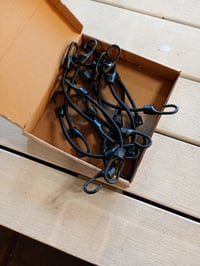 Akicderu Súprava 11 gumových lán s hákmi, čierne expandéry, elastické upevňovacie popruhy s robustnými plastovými hákmi, 10 cm 4