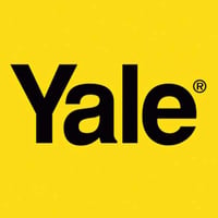 Yale 6500YGEC30INOX Keskeny Profilú Ajtózár - Rozsdamentes Acél, Háromponton Záródó, 30mm-es Entrada, Karos Kilinccsel, Modern Stílusú 2