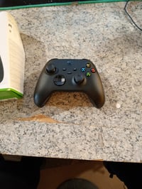 Xbox Wireless Controller Carbon Black bežični — neispravan, djelomično radi: lagani drift, desna tipka teško reagira (stanje: vidi 2. sliku) 2