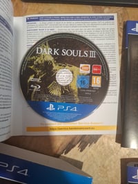 Joc Bandai Namco Dark Souls Trilogy pentru PS4 - Colecție completă de trilogie action-RPG pentru consola PlayStation 4, produs desigilat, stare de outlet 5