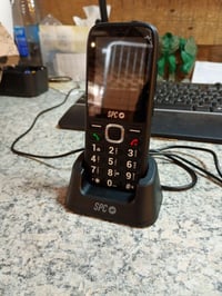 SPC Fortune 2 Max 4G mobilni telefon za starije osobe s postoljem za punjenje, zaslon od 2,4 inča, velike tipke, SOS tipka, zvuk zvona od 104 dB, crni, rabljeno 2