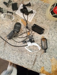Cameră corporală TOSBARRFT 4K cu înregistrare audio și monitorizare video, rezistentă la apă, magnetică — fără card SD și stick USB (stare: vezi a 2-a imagine) 4