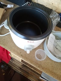 Tefal RK1011 Classic 2 kuhalo za rižu, kapacitet 5 litara, 10 šalica, s košarom za kuhanje na pari, automatsko održavanje topline, 600W 3