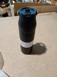 Termoska Stanley Flip Straw s viečkom so slamkou 1,06 l, čierna, nerezová oceľ — vyskúšaná (stav: pozri 2. obrázok) 3