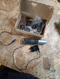 Philips Multigroom 3000 Series višenamjenski trimer — neispravno, za dijelove: problem s kontaktom, ne uključuje se (stanje: vidi 2. sliku) 2