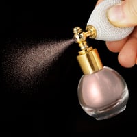 AOOWU Csillogó Testspray - Arany Csillámspray Arcra, Hajra és Testre 3