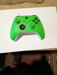 Bezdrôtový ovládač Microsoft Xbox, farba Velocity Green, pre Xbox One/Series X|S/Windows/Android/iOS (stav: pozri 2. obrázok) 2