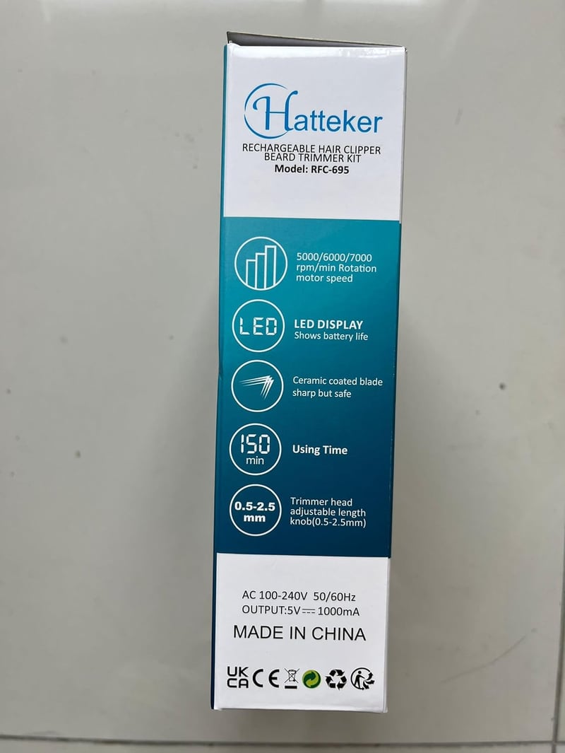 Hatteker 3 az 1-ben profi vízálló hajvágó és szakállvágó készülék férfiaknak