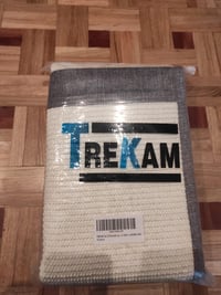 Trekam 2 db-os macska kaparóvédő szett kanapéhoz, játékokkal és szőreltávolítóval 10