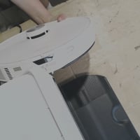 Robot aspirator și mop Roborock S8 MaxV Ultra, cu perie laterală extensibilă, putere de aspirare 10.000 Pa, spălare cu apă fierbinte la 60°C, stație All-in-One 4