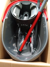 Vileda Ultramax Turbo 2in1 felmosószett centrifugavödörrel és teleskópos — mikroszálas felmosópárna nélkül (állapot: lásd a 2. képet) 2