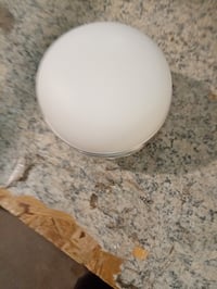 Lampă de camping cu LED JOYEKY, cu schimbare de culoare RGB, 8400 mAh – defectă, funcționează parțial: sticlă crăpată, funcționare intermitentă (stare: vezi poza a 2-a) 3