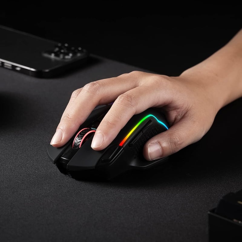 Redragon M810 Pro Vezeték Nélküli Gamer Egér, 10000 DPI, 8 Makró Gomb, Gyorstüzelés, 45 Órás Üzemidő, RGB Háttérvilágítás, PC/Mac