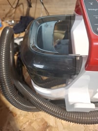 Ufesa Eden 600 usisavač za mokro i suho usisavanje s nastavkom za čišćenje tapeciranog namještaja, 600 W, uređaj za čišćenje tepiha i unutrašnjosti automobila, s dodatkom za pranje prozora, dvostruki spremnik 4