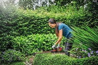 Einhell 18V PXC Akumulátorové nožnice na živý plot so 40 cm lištou, bez akumulátora 5