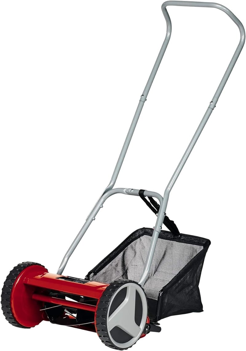 Mașină de tuns iarba manuală Einhell GC-HM 300 pentru suprafețe de până la 150 m², cu cilindru de tăiere cu 5 lame din oțel, reglare a înălțimii de tăiere între 13-37 mm și coș colector de 16 litri