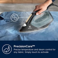 Electrolux Renew 800 vasaló elövilágítással, gőzfunkcióval, 2800W, 3m kábel 3