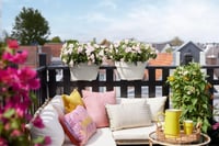 Vibia Campana Flower Bridge žardinjera 40 cm - svileno bijela | Posuda za cvijeće za vješanje na balkon i ogradu 6