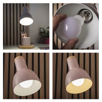 Lampă de birou LED EMOS POPPY cu suport pentru pixuri, dulie E27, roz - corp metalic, bază din lemn, cablu de 1,5m cu întrerupător, max. 25W, fără sursă de lumină 3