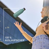 Nerezová termoska na pitie Emsa Bludrop Colour 0,7 litra, petrolejovo modrá, pitie z 360°, 12 h teplá, 24 h studená, nepriepustný uzáver Quick-Press 2