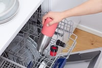 Izolovaná nerezová fľaša na pitie EMSA Bludrop Sleeve N31108, 0,5 litra, s uzáverom Quick-Press, pitie z akéhokoľvek uhla 360°, udrží nápoj 12 h teplý, 24 h studený. 4
