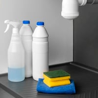 Protecție pentru baza dulapului de bucătărie Emuca M60, pentru chiuvetă, 567 x 580 mm, grosime 16 mm, plastic gri antracit 2