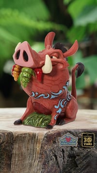 Mini figúrka Enesco Disney Traditions Pumbaa – Zberateľská soška Leví kráľ, 8x4,5x7,5 cm, 1 ks 2
