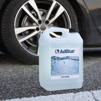 ERRECOM AdBlue s lijevkom, aditiv za dizelske motore na bazi ureje za smanjenje emisije NOx, ISO 22241-1, 10 L (2 x 5 L) 10